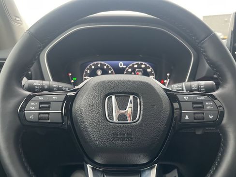 Used 2024 Honda Pilot Elite image 17