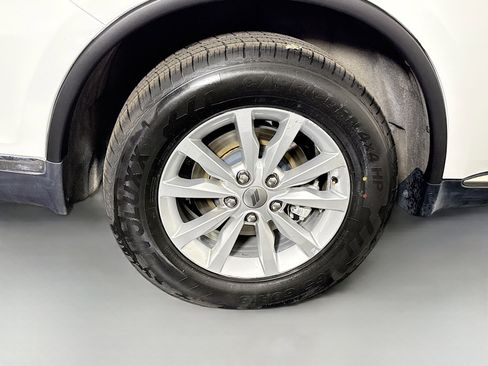 Used 2023 Dodge Durango SXT RWD image 33