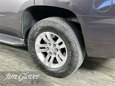 Used 2017 Chevrolet Tahoe LT image 12