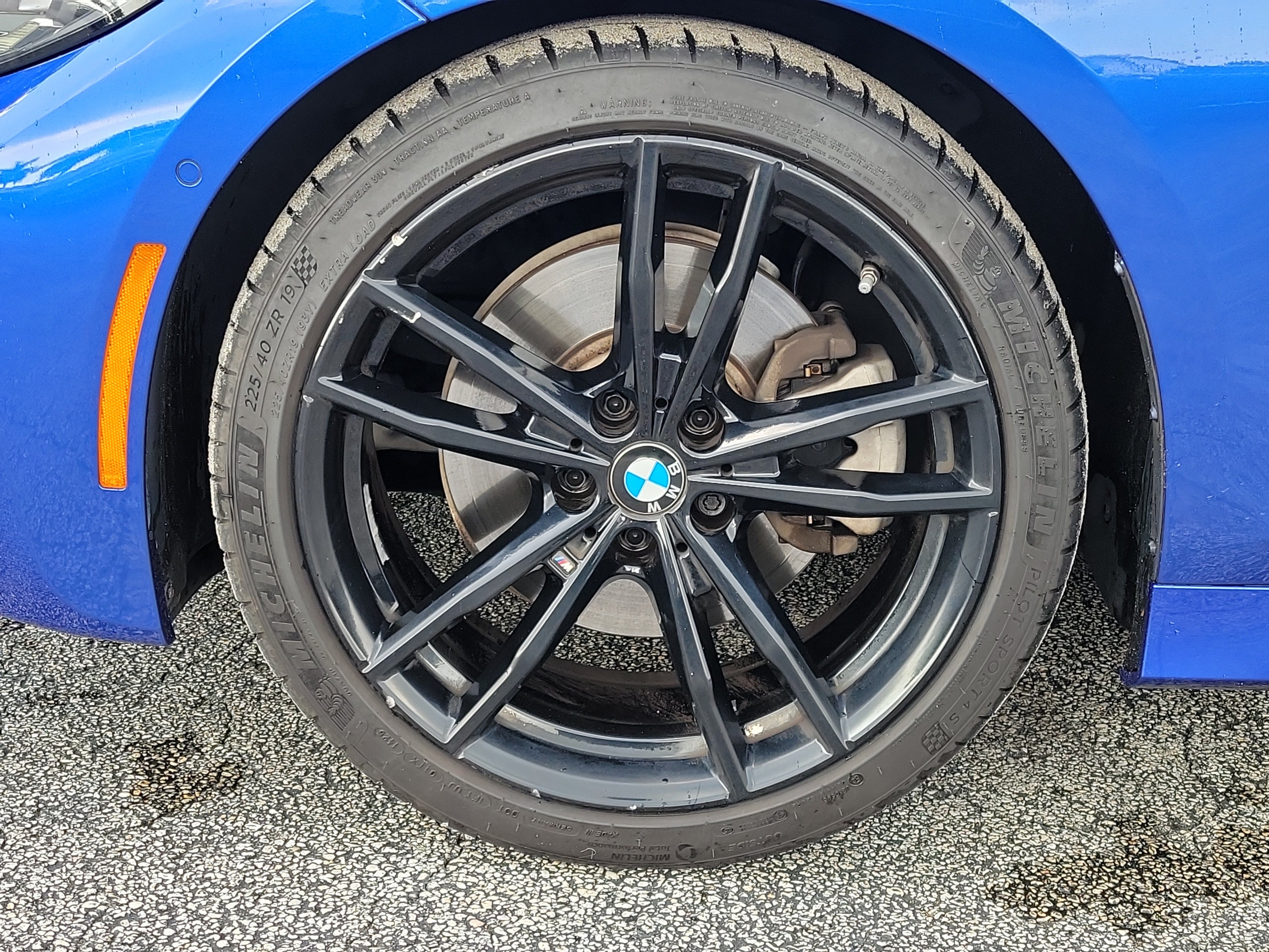 Used 2022 BMW 330i Sedan w/ M Sport Package RWD image 9