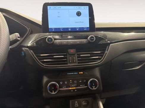 Used 2025 Ford Escape ST-Line image 12