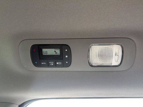 Certified 2024 Honda Odyssey Touring image 36