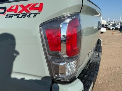 Used 2023 Toyota Tacoma TRD Sport w/ TRD Premium Sport Package AWD/4WD image 14