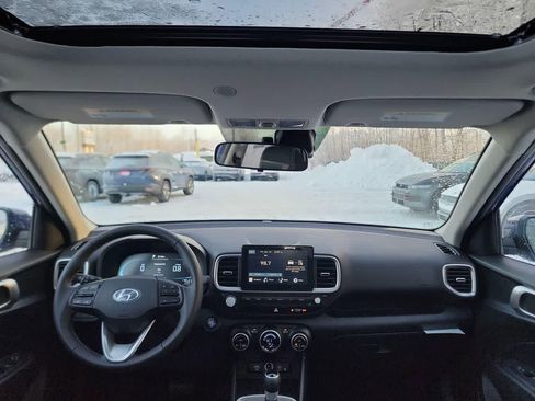 New 2026 Hyundai Venue SEL image 26