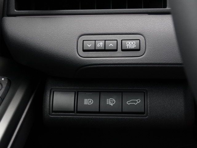 New 2026 Toyota bZ FWD image 29