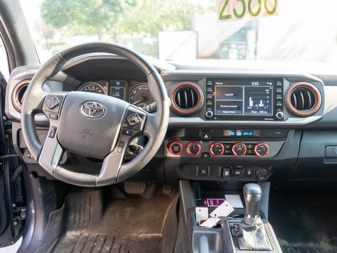 Used 2023 Toyota Tacoma TRD Off-Road AWD/4WD image 14