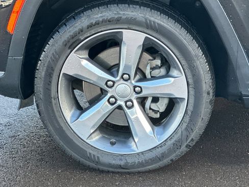 Used 2021 Jeep Grand Cherokee L Limited w/ Trailer Tow Group (B) image 25