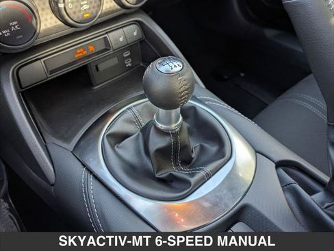 New 2026 MAZDA MX-5 Miata Club w/ Weather Package RWD image 10