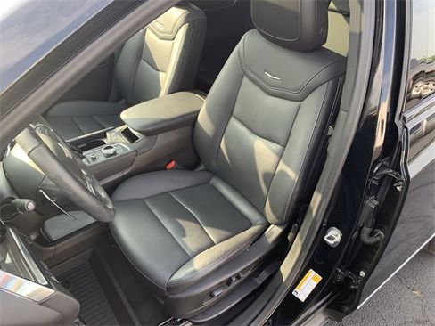 Certified 2022 Cadillac XT5 Sportv w/ LPO, Floor Liner Package image 20