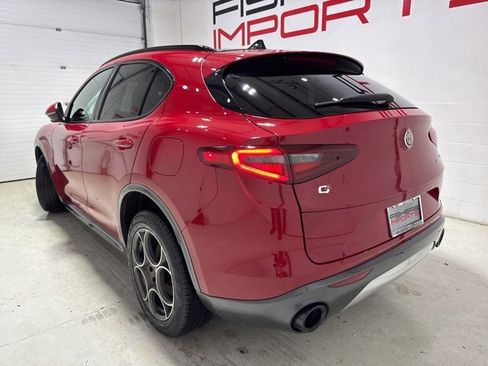 Used 2022 Alfa Romeo Stelvio Ti image 5