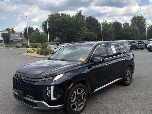 Used 2023 Hyundai Palisade SEL w/ Premium Package AWD/4WD image 11