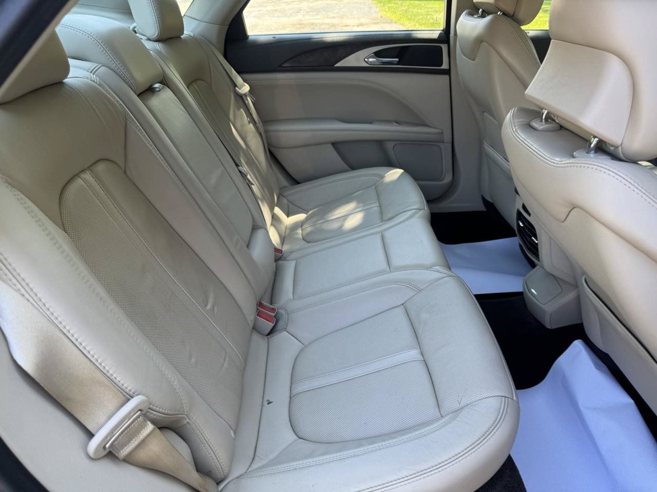 Used 2017 Lincoln MKZ Reserve w/ Climate Package AWD/4WD image 33