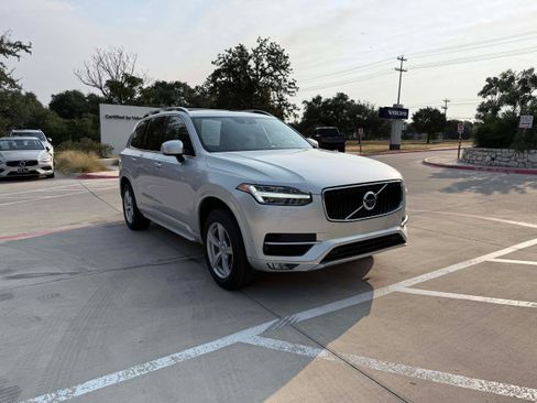 Used 2018 Volvo XC90 T5 Momentum w/ Convenience Package FWD image 23