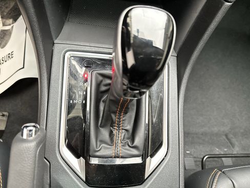 Used 2023 Subaru Crosstrek 2.5i Limited image 35