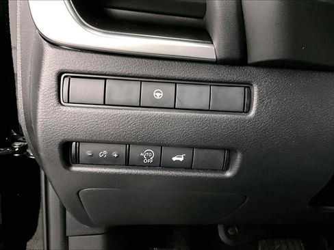 New 2026 Nissan Rogue SV AWD/4WD image 27