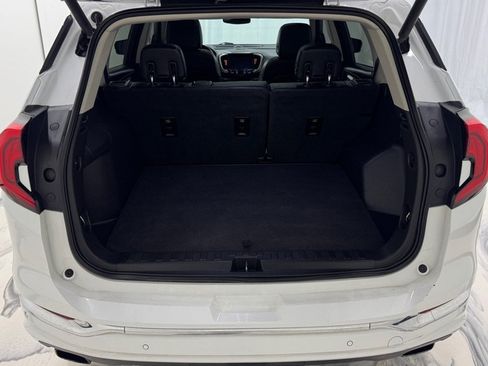 Used 2019 GMC Terrain Denali w/ Driver Alert Package II AWD/4WD image 11