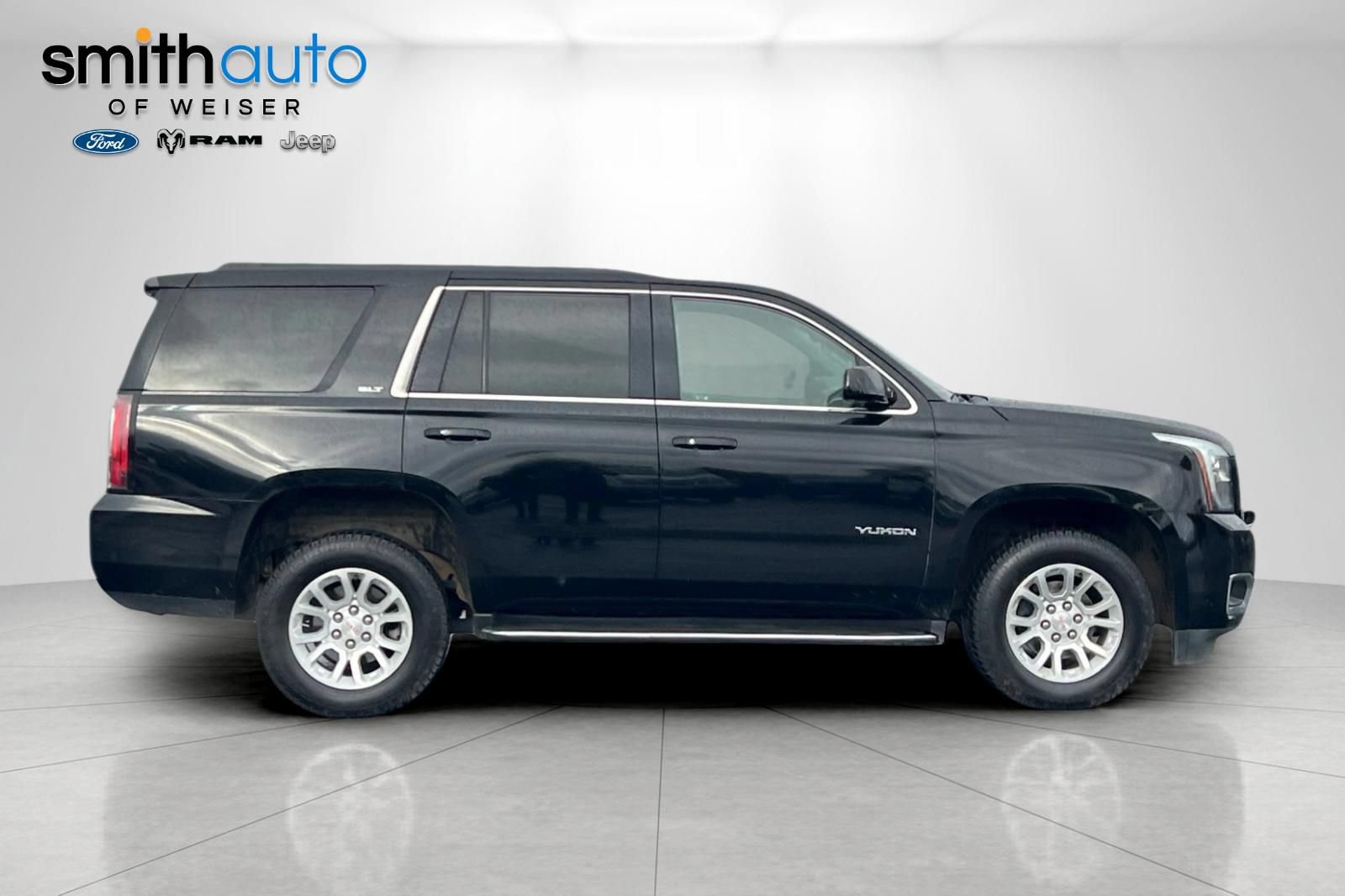 Used 2020 GMC Yukon SLT AWD/4WD image 3
