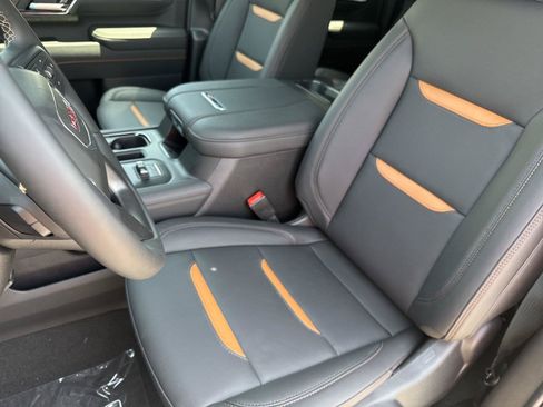 New 2026 GMC Sierra 2500 AT4 w/ AT4 Premium Plus Package AWD/4WD image 11
