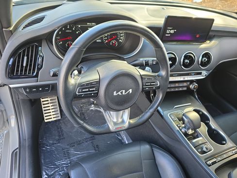 Used 2022 Kia Stinger GT2 w/ Scorpion Package image 17