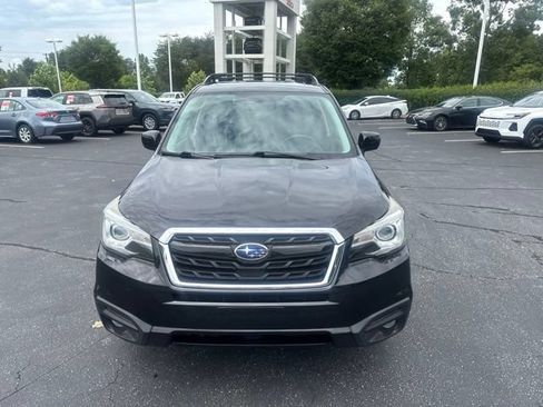 Used 2018 Subaru Forester 2.5i Premium w/ Popular Package #2A AWD/4WD image 9
