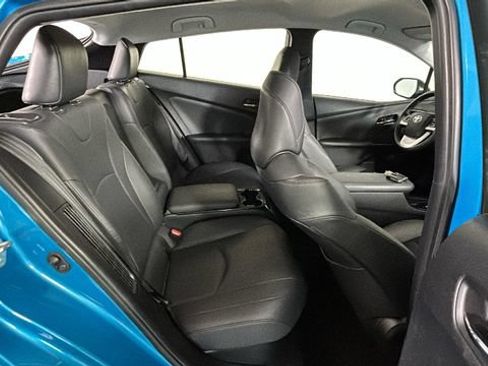 Used 2019 Toyota Prius Prime Premium FWD image 29