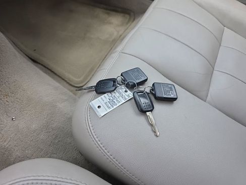 Used 2011 Mercury Grand Marquis LS RWD image 14