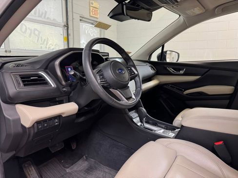 Used 2024 Subaru Ascent Limited w/ Technology Package AWD/4WD image 12