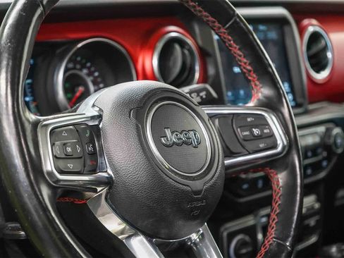 Used 2021 Jeep Wrangler Unlimited Rubicon w/ Xtreme Recon 35" Tire Package image 20