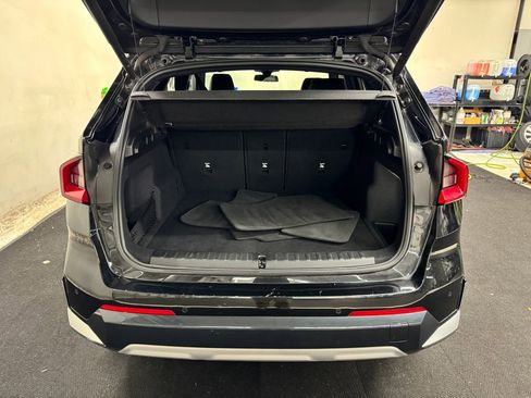 Used 2024 BMW X1 xDrive28i w/ Convenience Package image 6