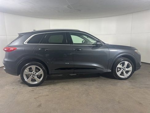 Used 2025 Audi Q5 Premium Plus w/ Premium Plus image 8