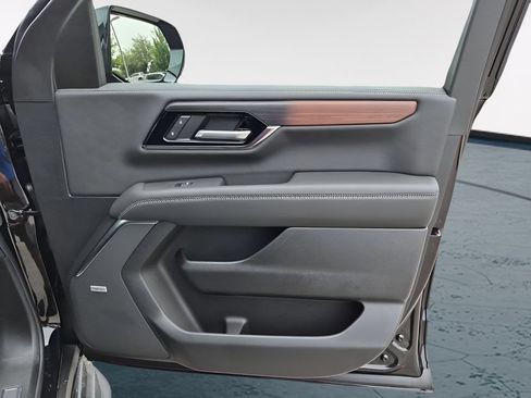 New 2026 GMC Yukon Denali w/ Advanced Technology Package AWD/4WD image 35