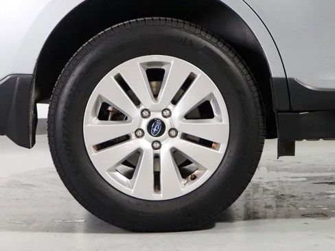 Used 2016 Subaru Outback 2.5i Premium image 39