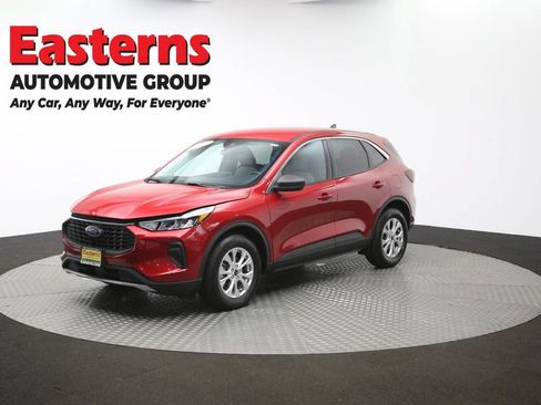 Used 2023 Ford Escape Active AWD/4WD image 56