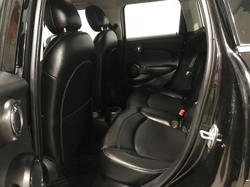 Used 2015 MINI Cooper 4-Door Hardtop FWD image 16
