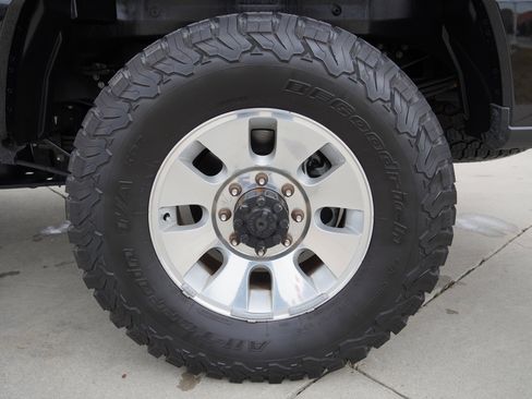 Used 2022 Ford F350 Platinum image 12