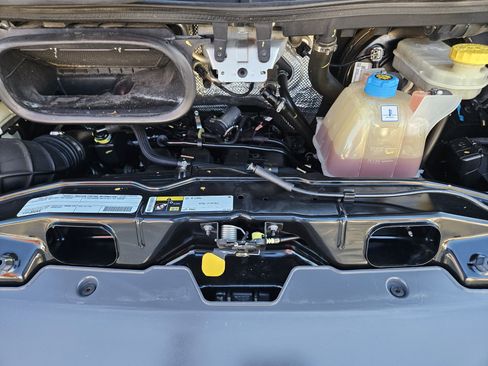 Used 2017 RAM ProMaster 2500 image 27