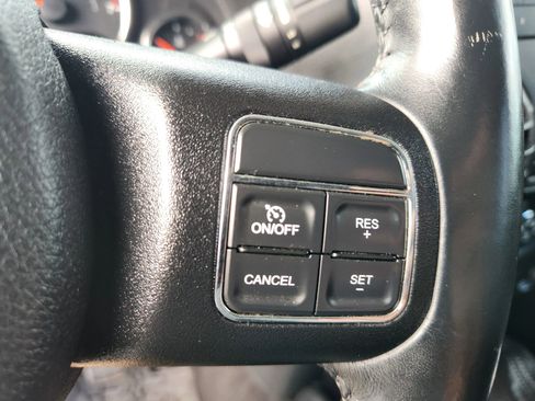 Used 2016 Jeep Wrangler Sport image 28