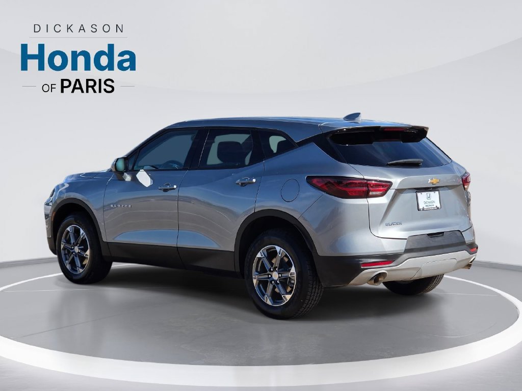 Used 2025 Chevrolet Blazer LT FWD image 5