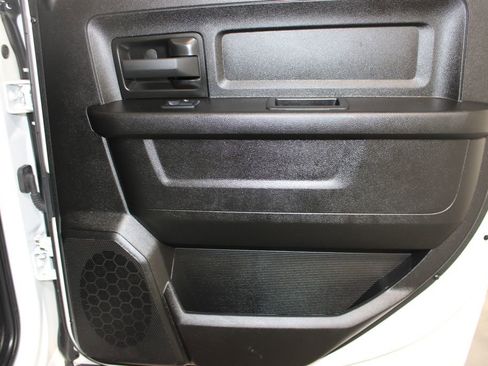 Used 2024 RAM 2500 Tradesman w/ Chrome Appearance Group AWD/4WD image 49
