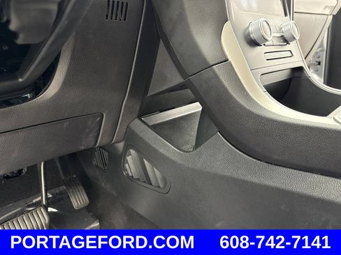 Certified 2024 Ford Edge SEL w/ Convenience Package AWD/4WD image 18