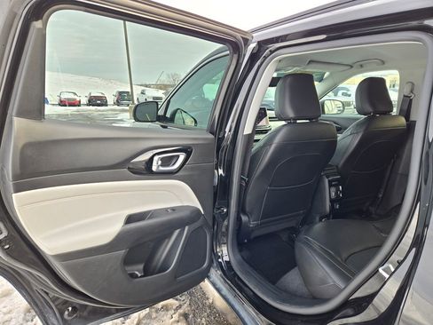 Used 2022 Jeep Compass Limited image 26