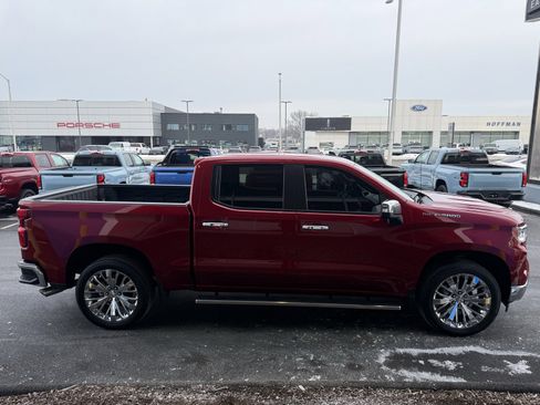 Used 2023 Chevrolet Silverado 1500 LT w/ Leather Package image 7