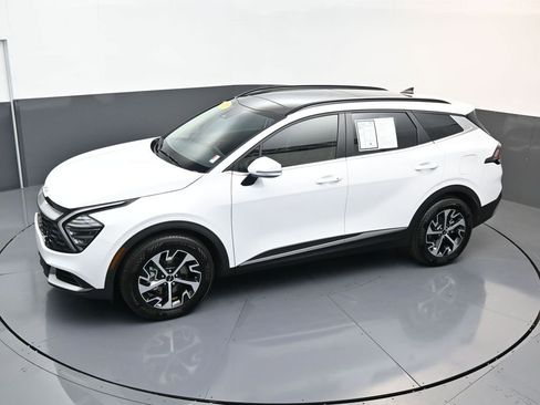 Used 2025 Kia Sportage EX w/ Premium Package FWD image 20