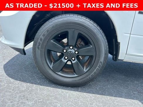 Used 2021 RAM 1500 Express RWD image 9