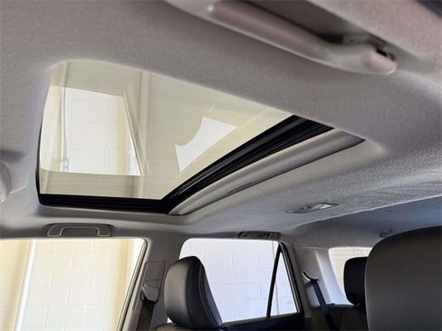 Used 2022 Toyota 4Runner Limited image 21