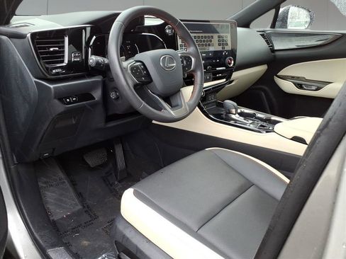 Used 2024 Lexus NX 350 AWD image 10