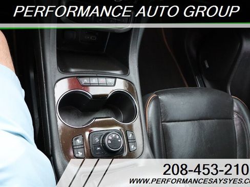 Used 2020 GMC Acadia AT4 w/ Driver Alert Package II AWD/4WD image 26