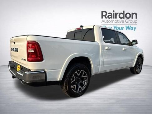 Used 2025 RAM 1500 Laramie AWD/4WD image 7