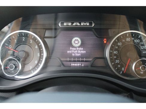 Certified 2022 RAM 1500 Big Horn image 13