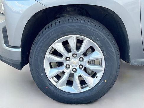 Used 2022 Chevrolet Silverado 1500 Custom image 31